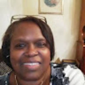 Meet your Posher, Loretta